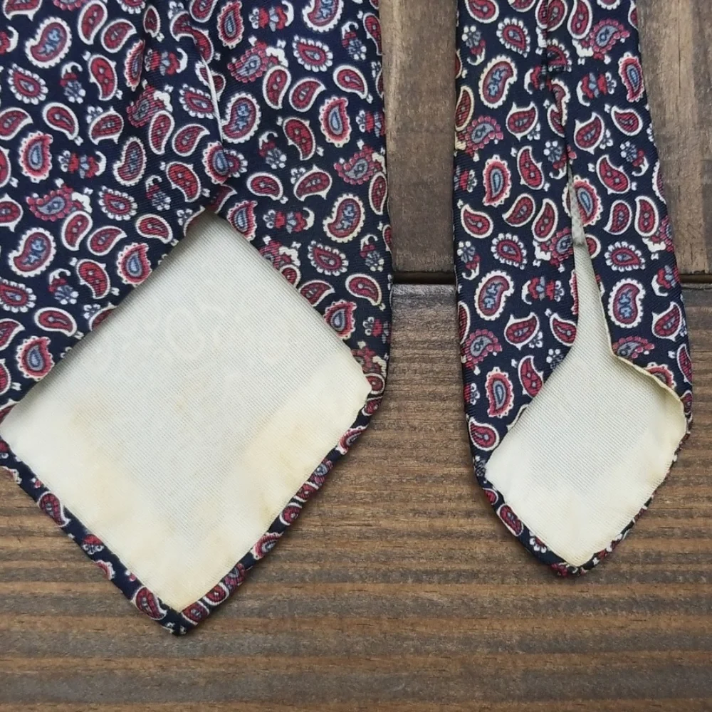 Vintage Christian Dior Paisley Print Silk Tie - Picture 6 of 6